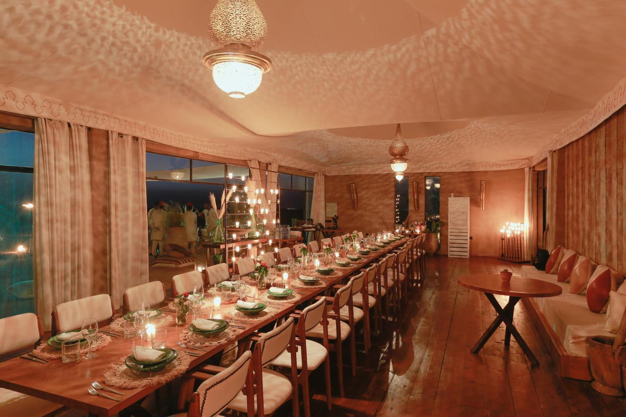 The White Camel Camp - Agafay Desert Activities Lodge *